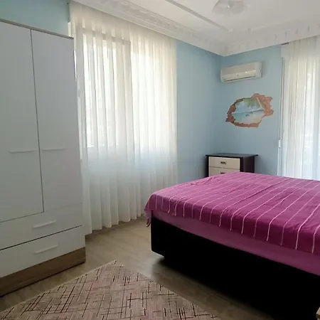 Oba Palace 100 M To The Beach *